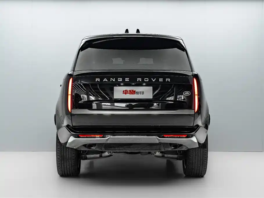 Land Rover Range Rover 2025 3.0 L6 400PS Long Wheelbase