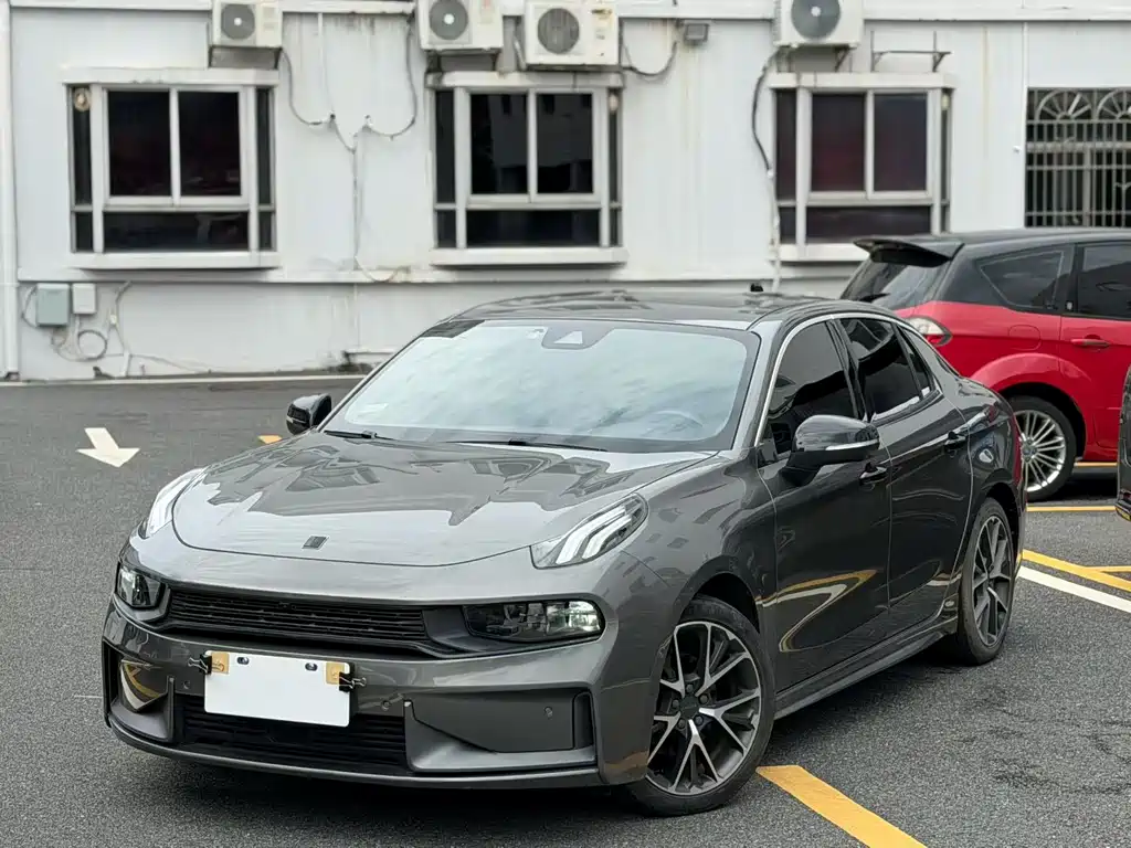 Lynk & Co 03 — миниатюра 7