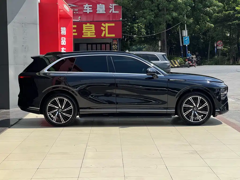 XPeng G9 — миниатюра 3
