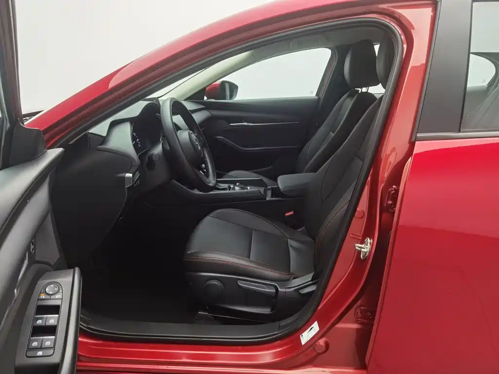 Mazda 3 Axela — миниатюра 10