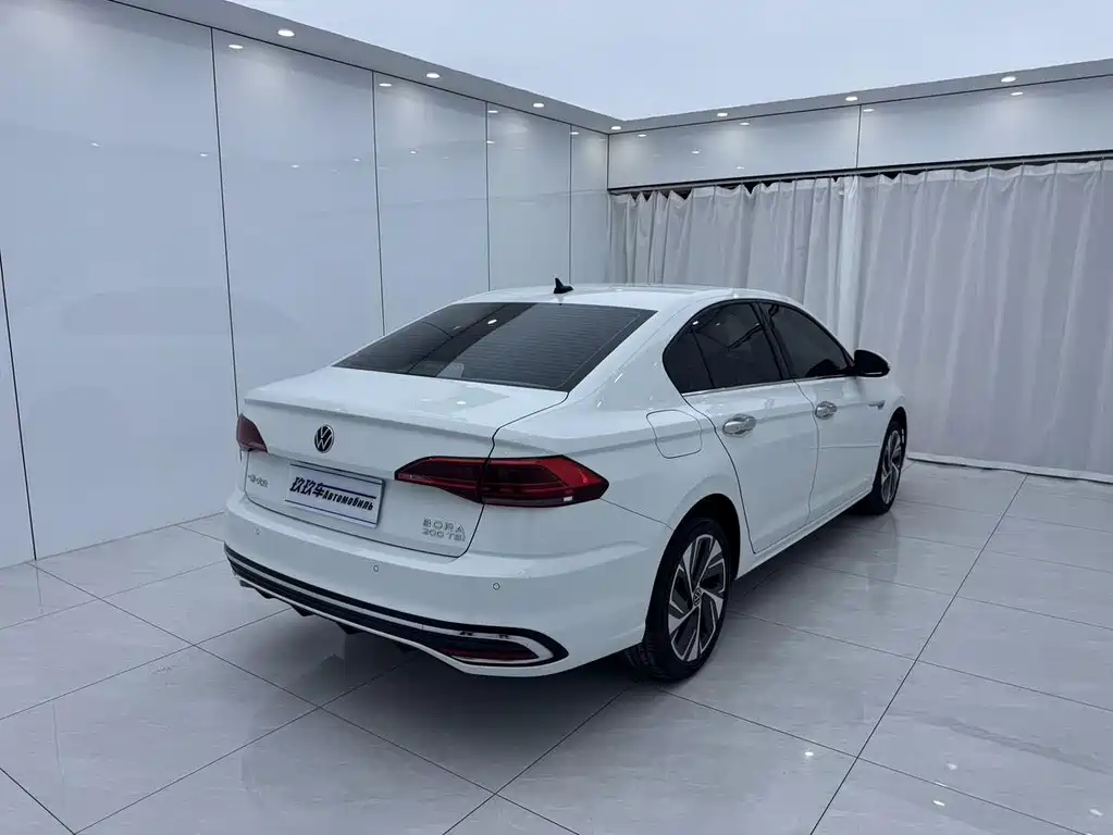Volkswagen Bora — миниатюра 6