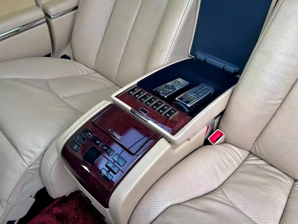 Mercedes-Benz Maybach 2009 6.0T 62