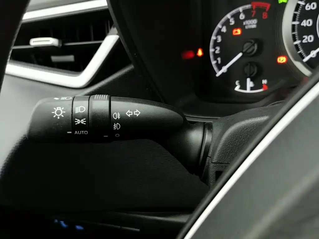 Toyota Corolla — миниатюра 21
