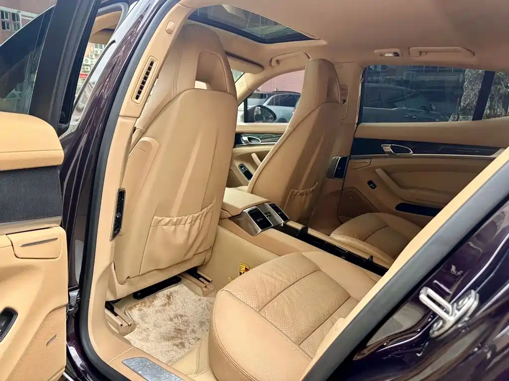 Porsche Panamera — миниатюра 6