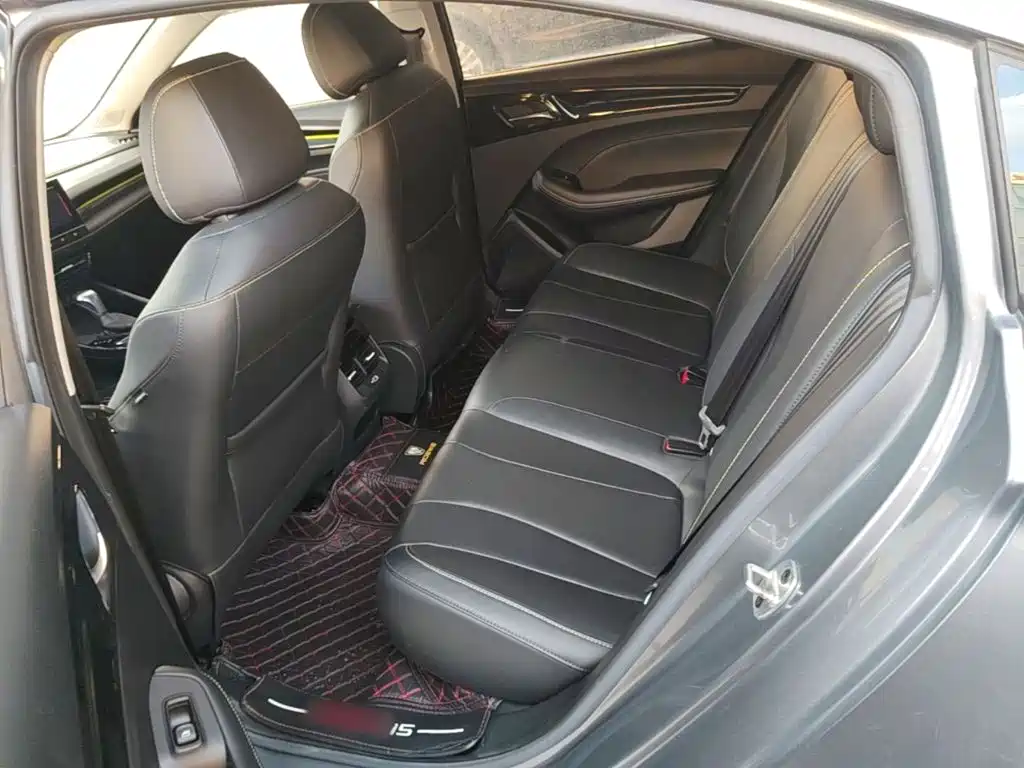Roewe i5 — миниатюра 17