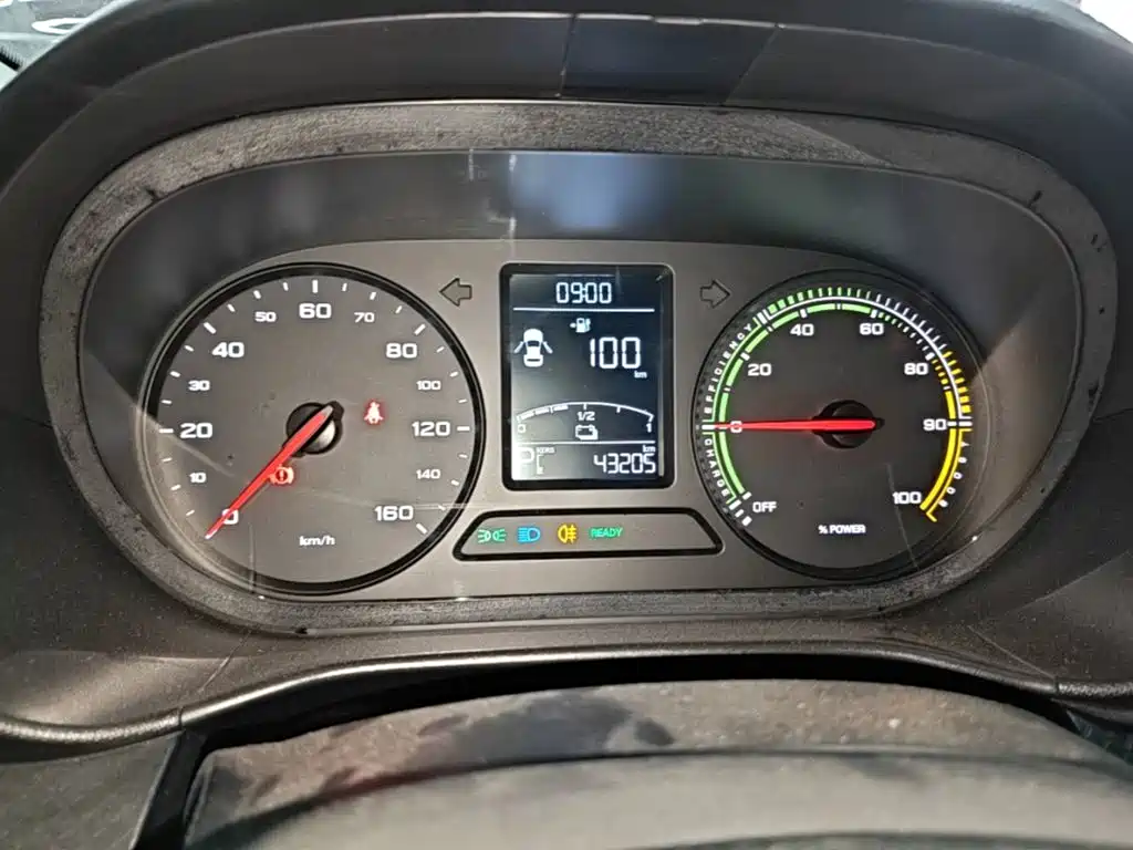 Roewe Clever — миниатюра 12