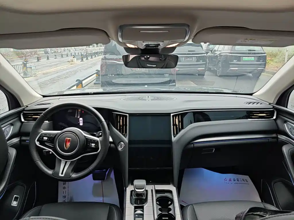 Hongqi Hongqi HS7 PHEV — миниатюра 10