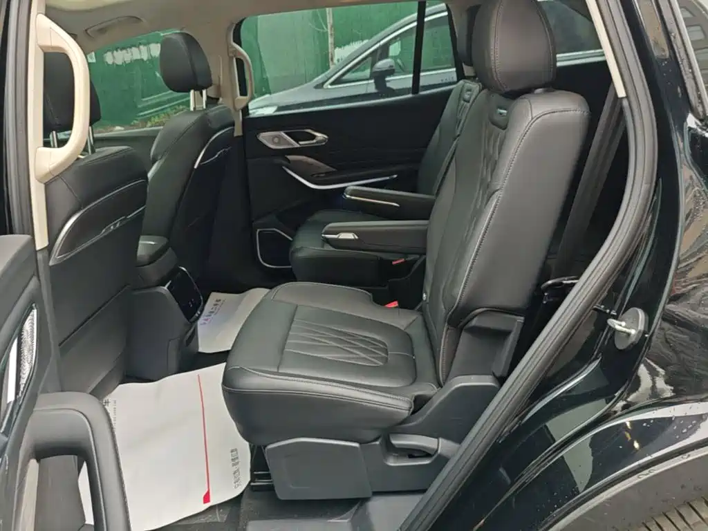 Hongqi Hongqi HS7 PHEV — миниатюра 17