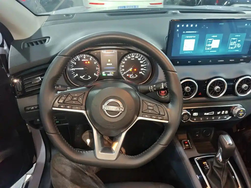 Nissan Qashqai — миниатюра 11