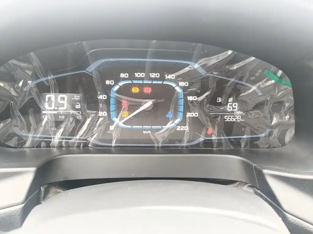 Roewe 360 — миниатюра 12