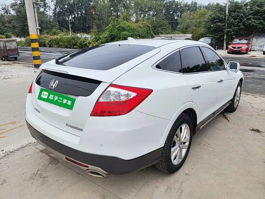 Honda Crosstour — миниатюра 5