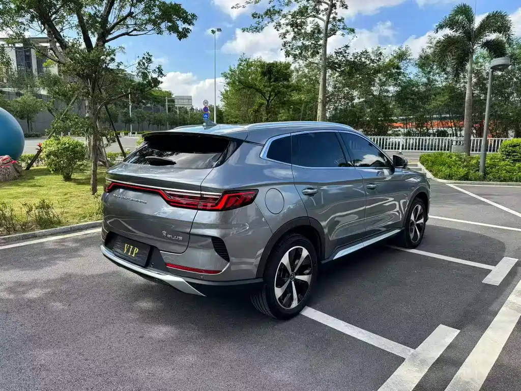BYD PLUS New Energy — миниатюра 9