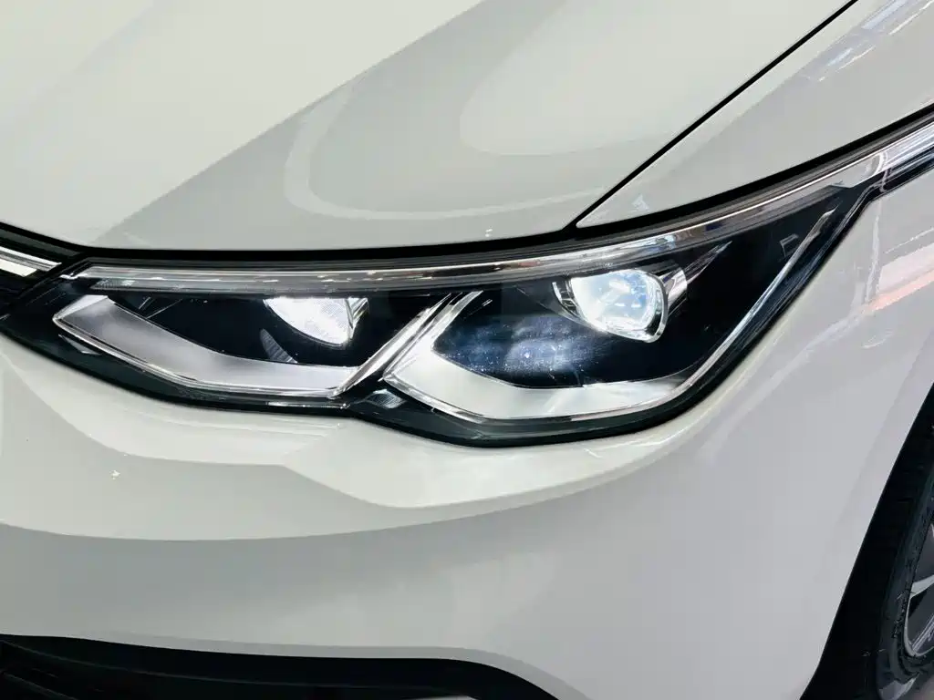 Volkswagen Golf — миниатюра 10