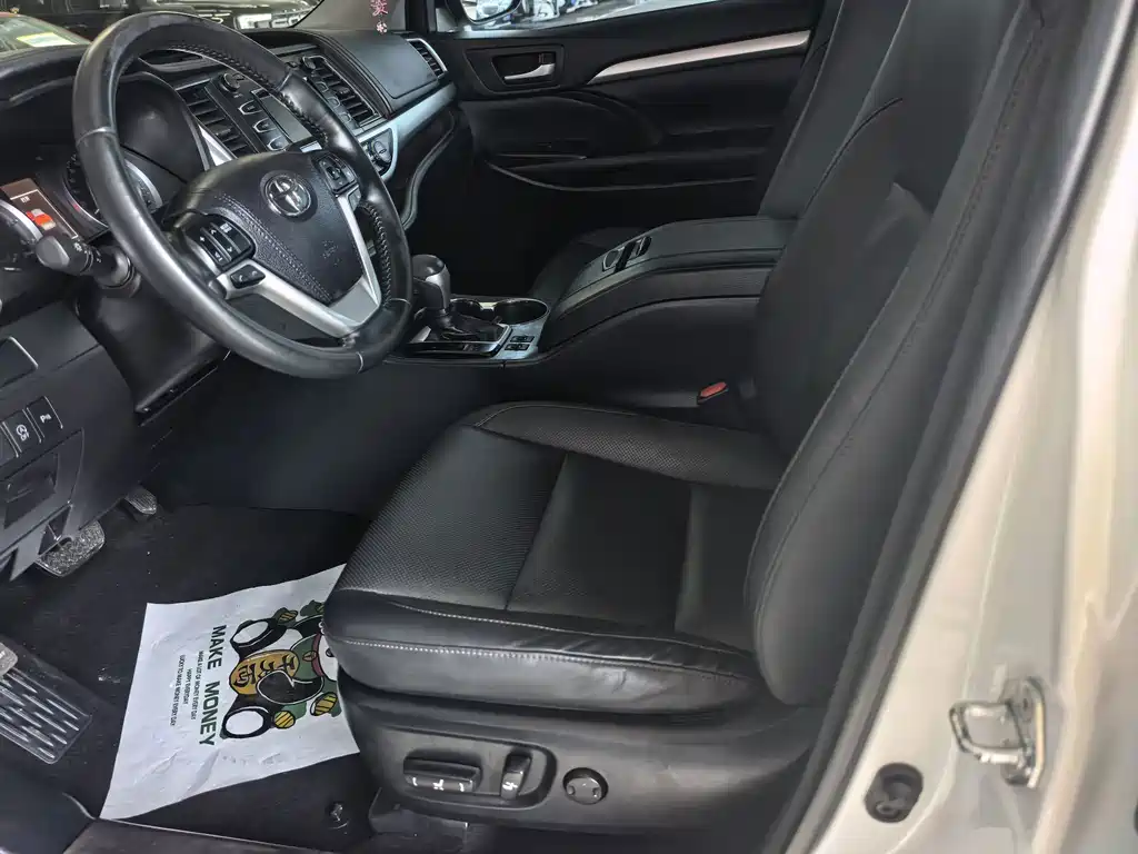 Toyota Highlander — миниатюра 12