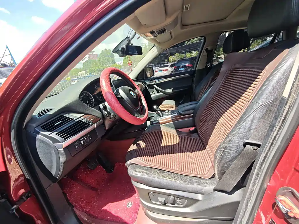 BMW X6 — миниатюра 11