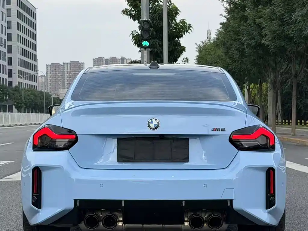 BMW M2 2024 M2