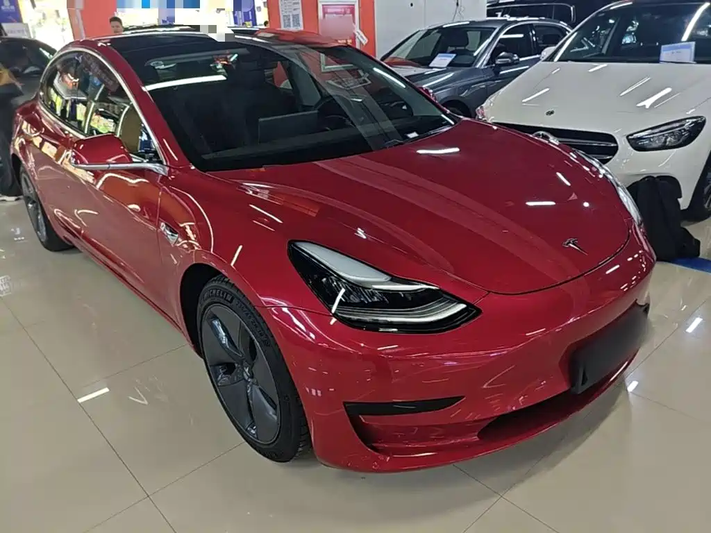 Tesla Model 3 — миниатюра 4