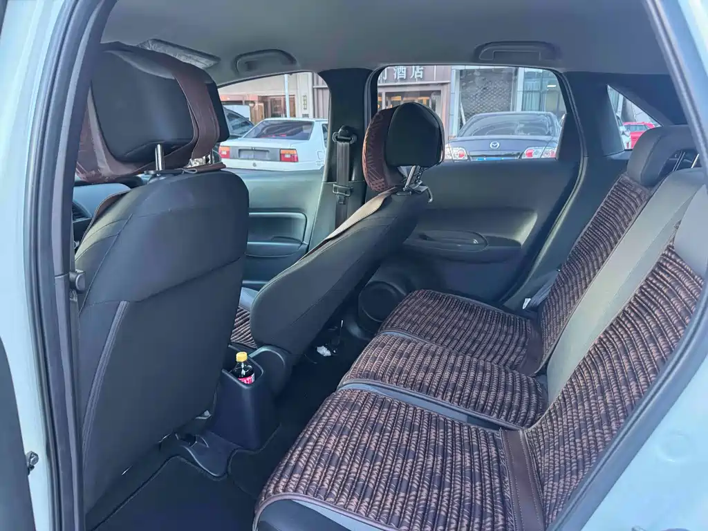 Honda Fit — миниатюра 6