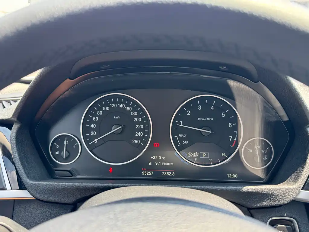 BMW 3 Series — миниатюра 16