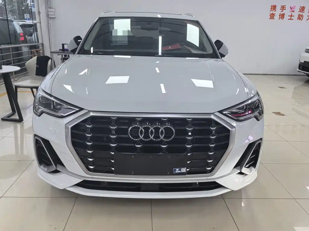 Audi Q3 — миниатюра 3