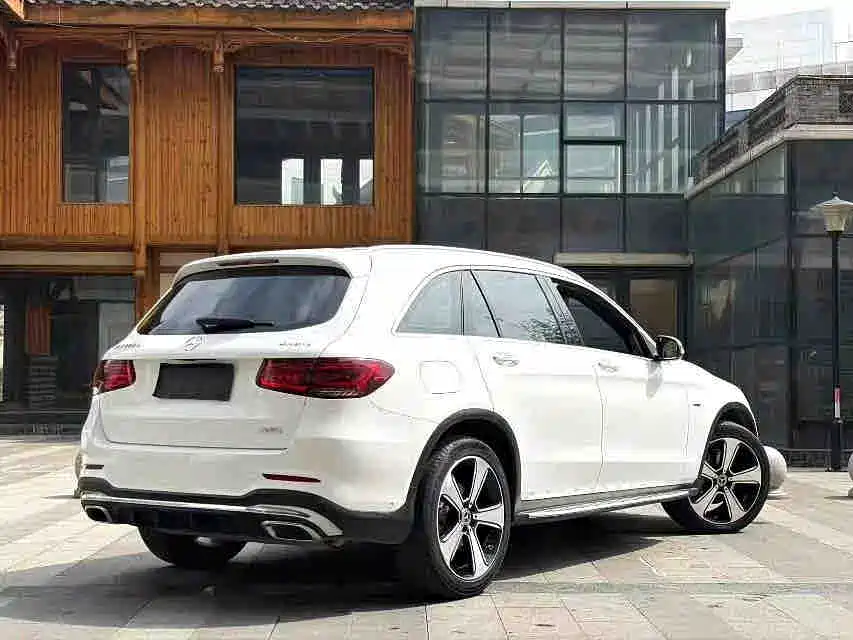 Mercedes-Benz GLC 2022 — фото 7