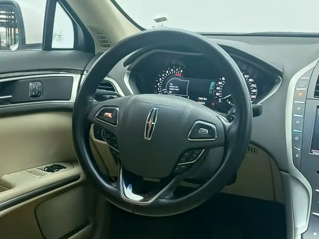 Lincoln MKZ — миниатюра 6