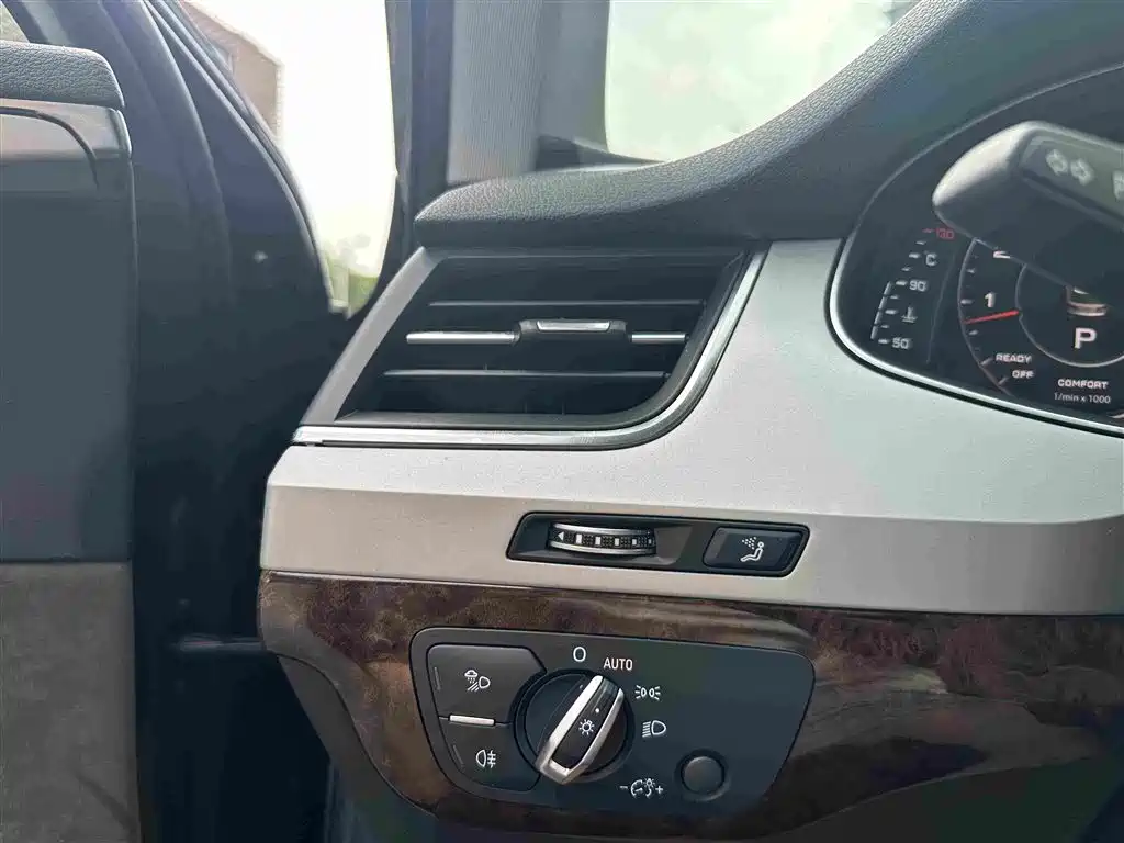Audi Q7 — миниатюра 16