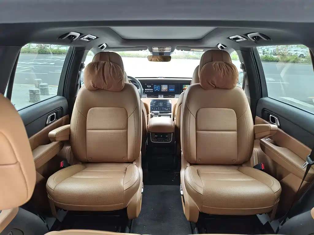 Li Auto Li ONE — миниатюра 12