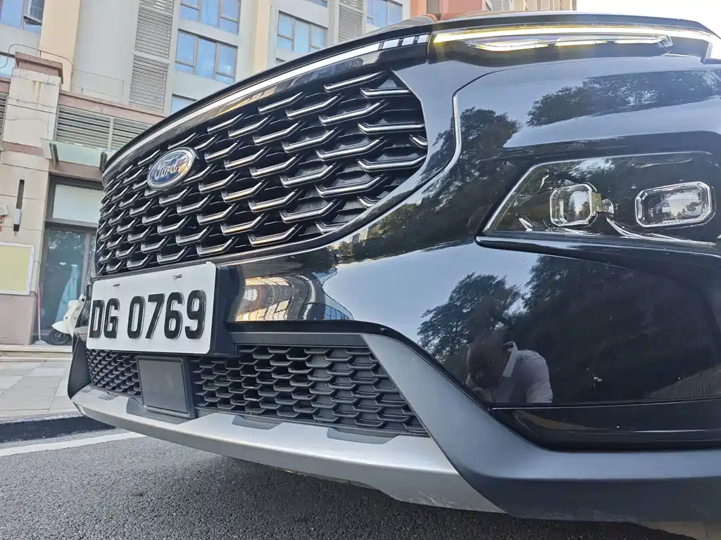 Ford Equator Sport — миниатюра 8
