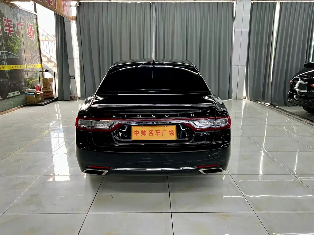 Lincoln Continental 2018 2.0T Premium