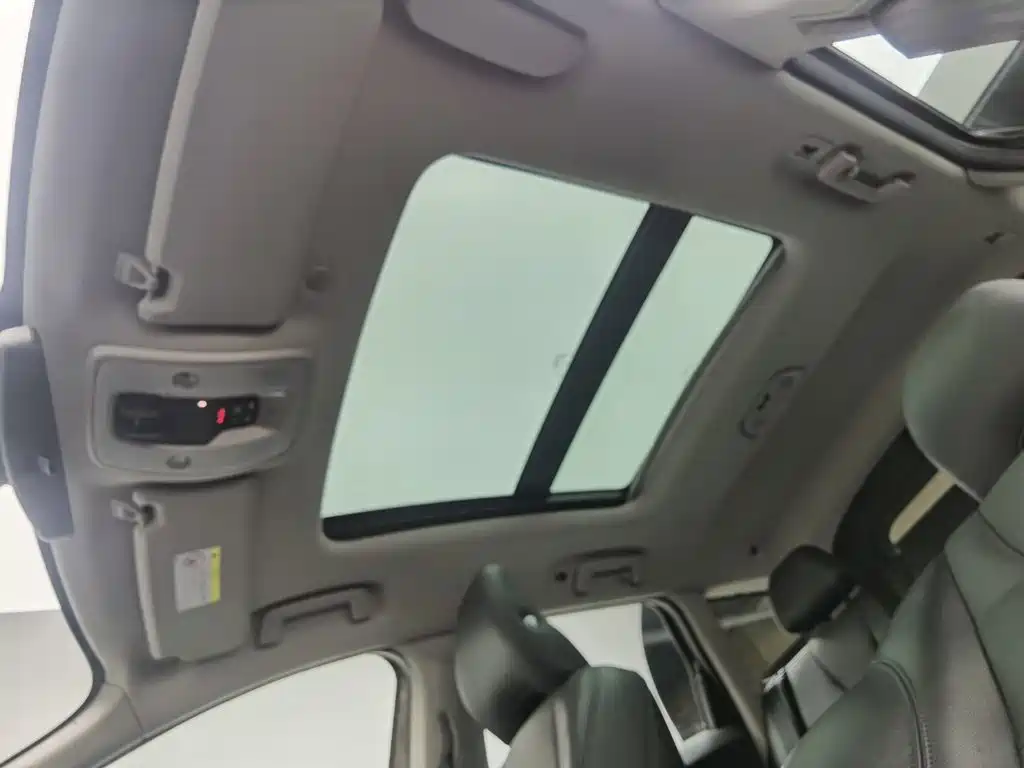 Volvo XC60 — миниатюра 14