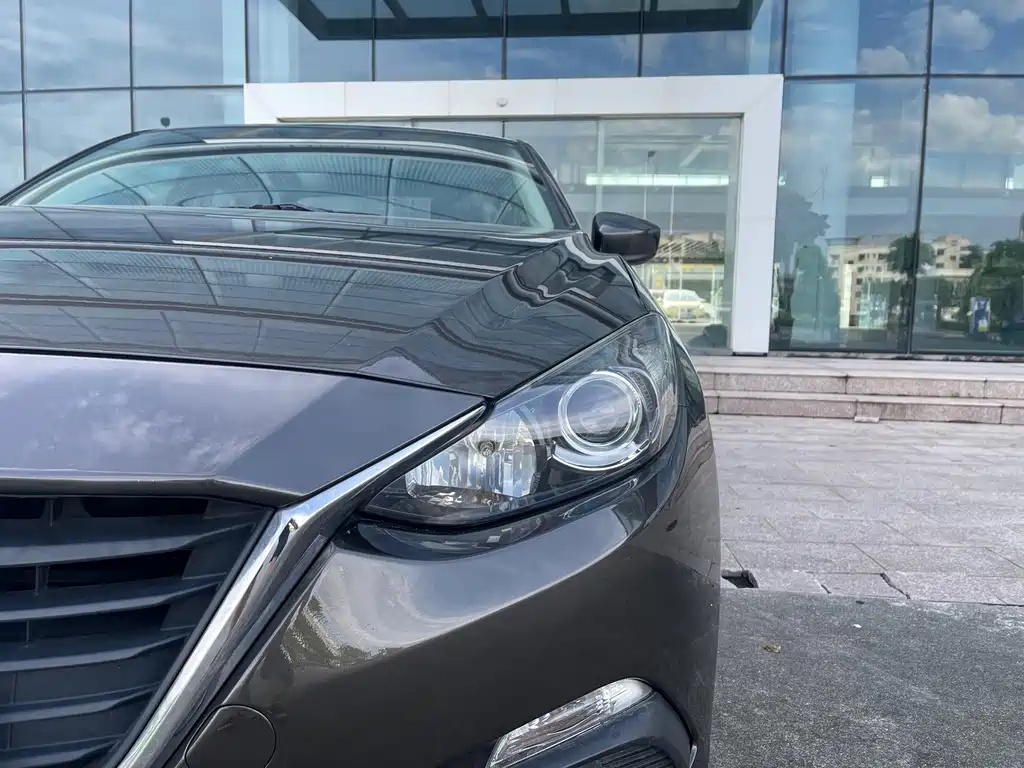 Mazda 3 Axela — миниатюра 10