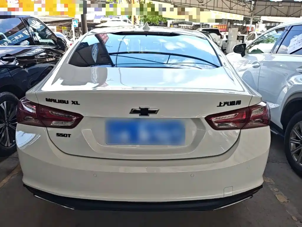 Chevrolet Malibu XL — миниатюра 6