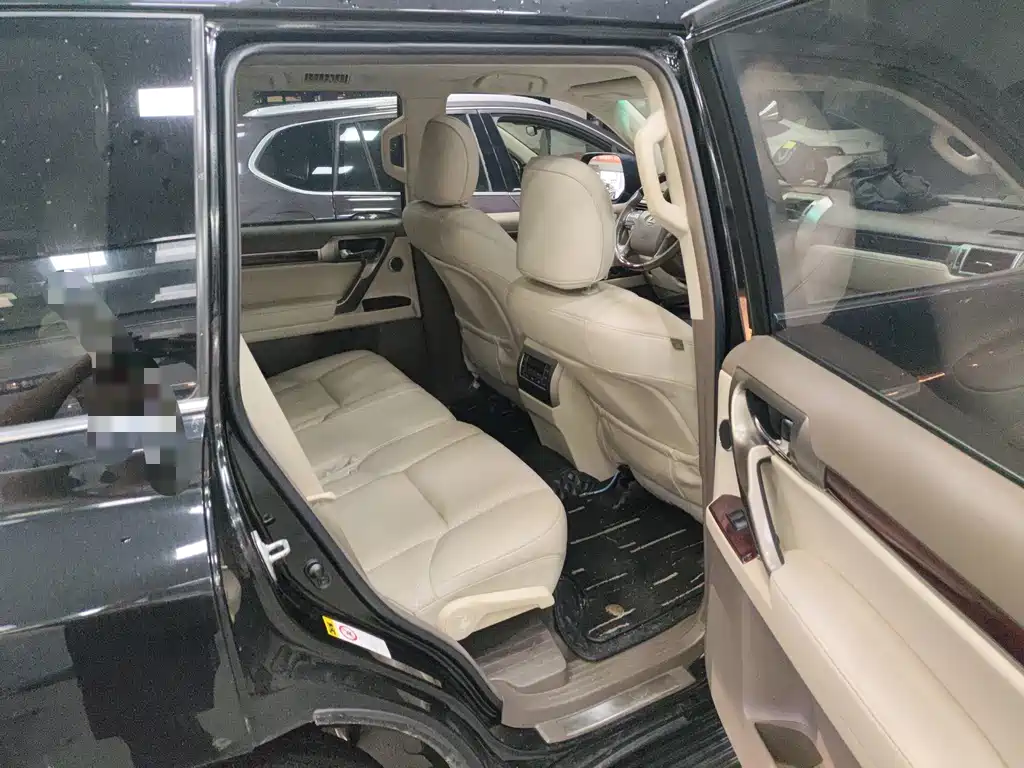 Lexus GX — миниатюра 6