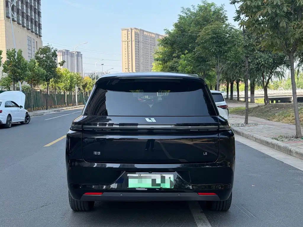 Li Auto Li L8 — миниатюра 8