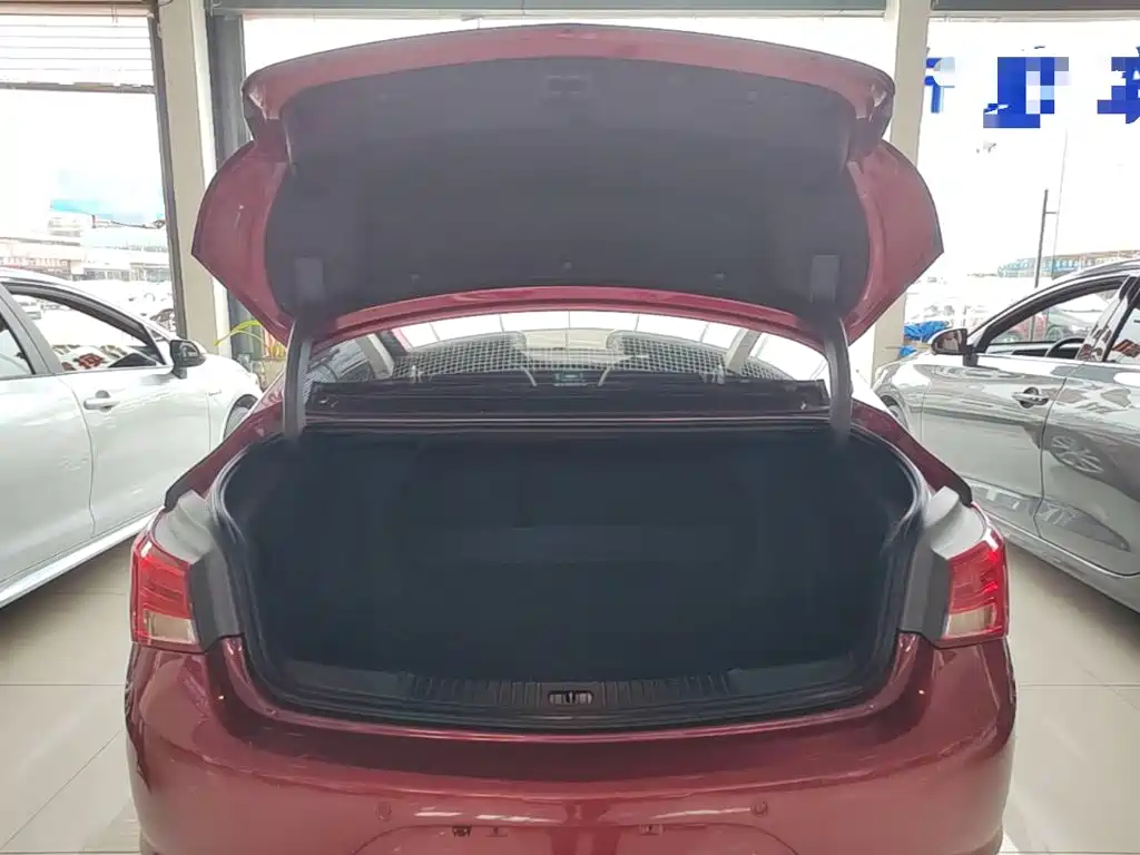 Buick Verano — миниатюра 19