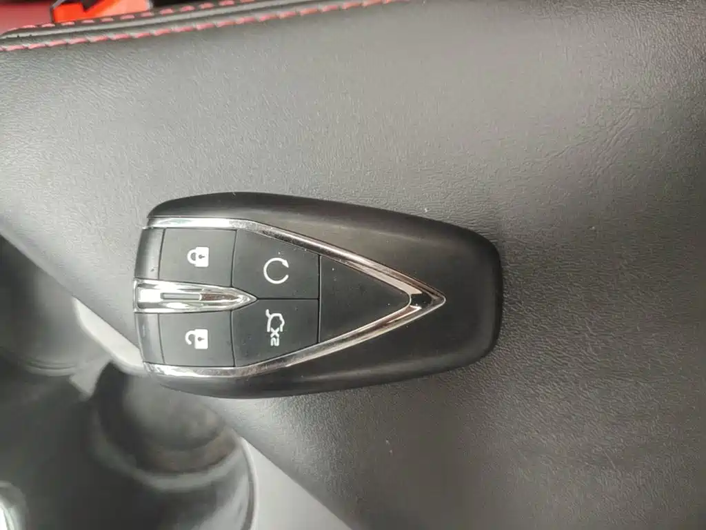 Changan Eado — миниатюра 9