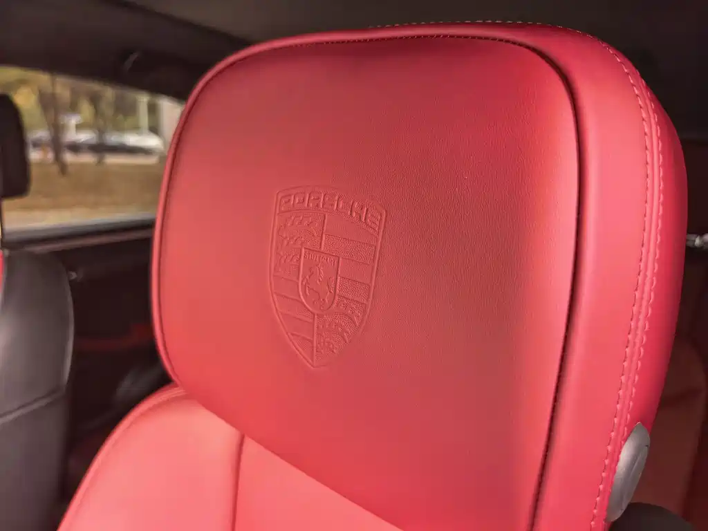 Porsche Macan 2022 — фото 14