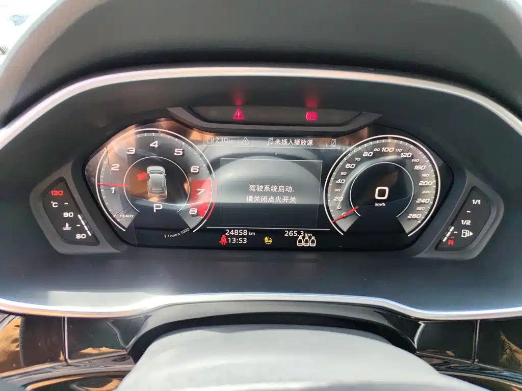 Audi Q3 — миниатюра 12