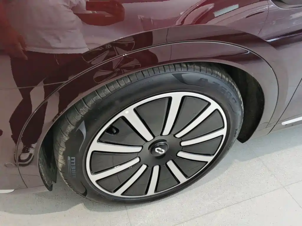 AITO Wenjie AITO M9 — миниатюра 23