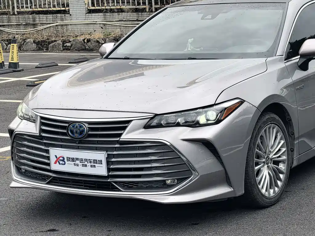 Toyota Avalon — миниатюра 6