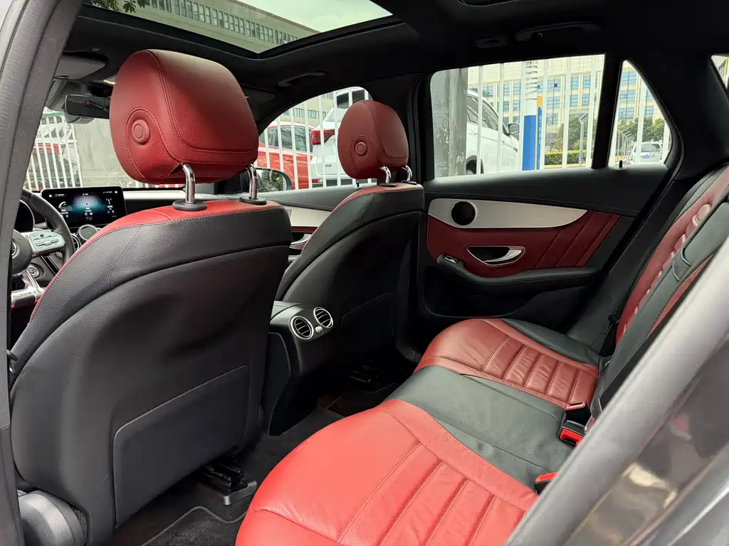 MERCEDES-BENZ GLC AMG