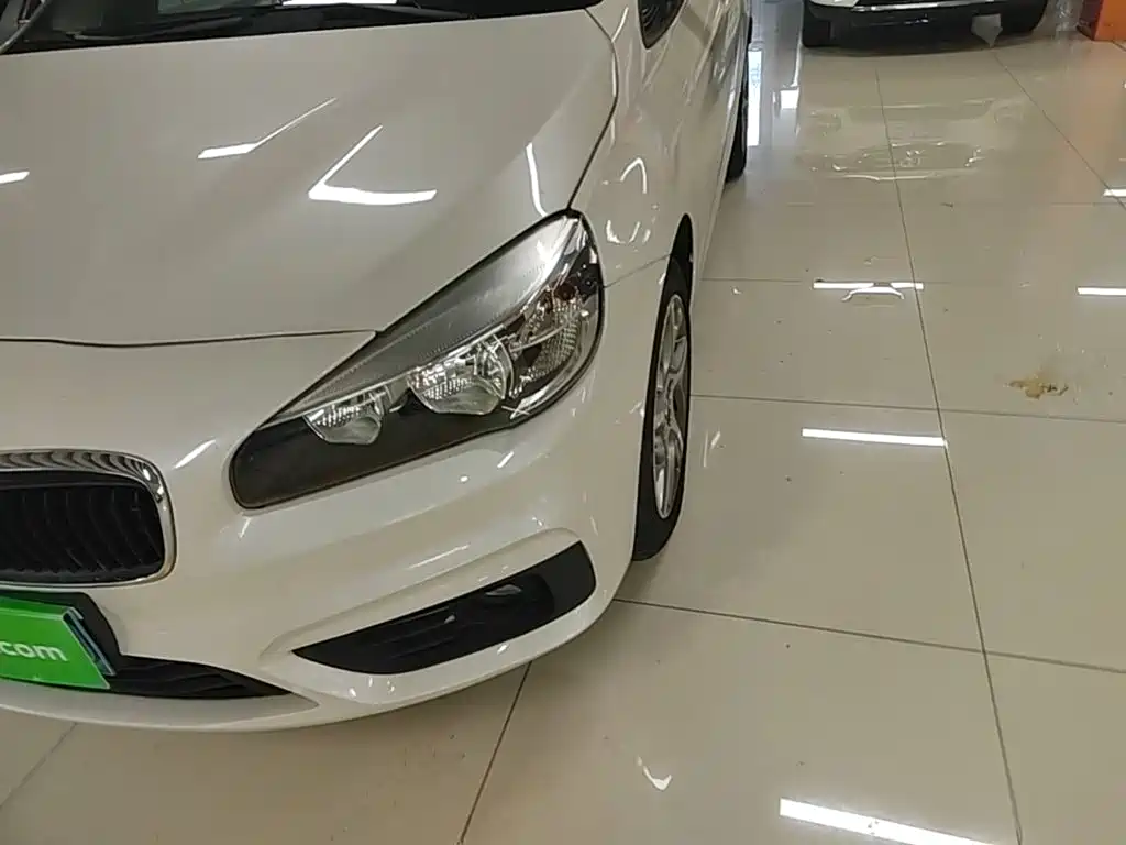BMW 2 Series Active Tourer (Import) — миниатюра 24