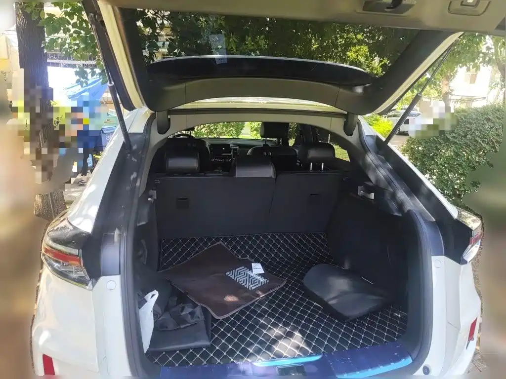 Honda UR-V — миниатюра 10