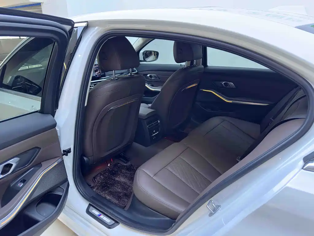 BMW 3 Series 3 2023 320Li M Sport
