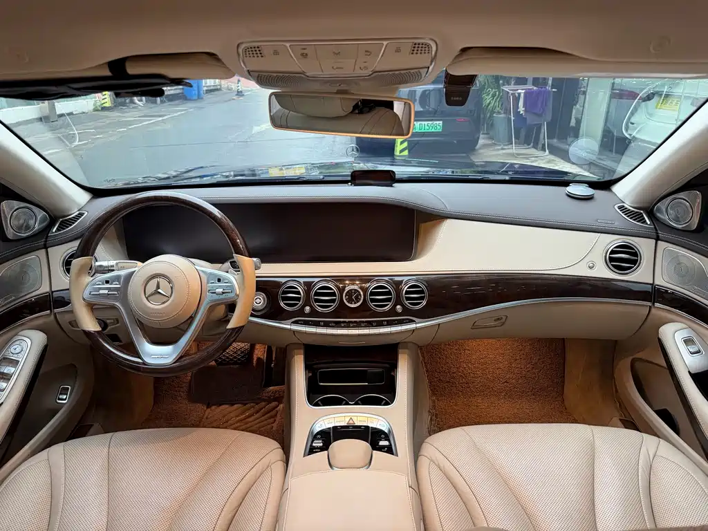 Mercedes-Benz S-Class — миниатюра 9