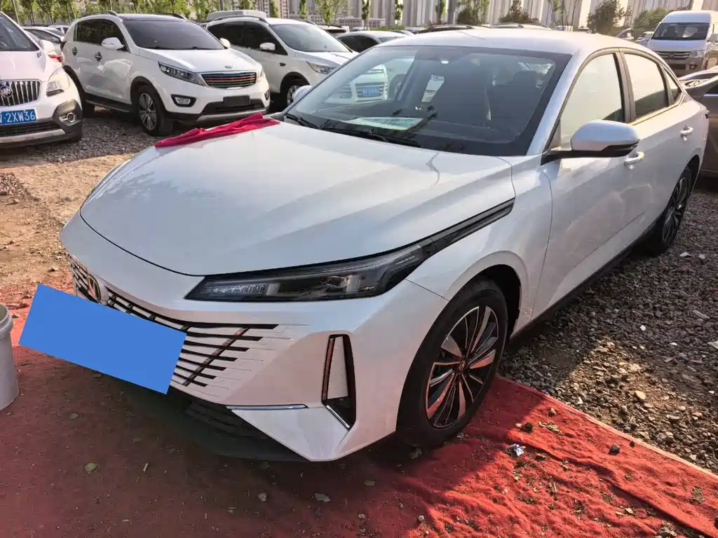 Changan 逸动PHEV 2025