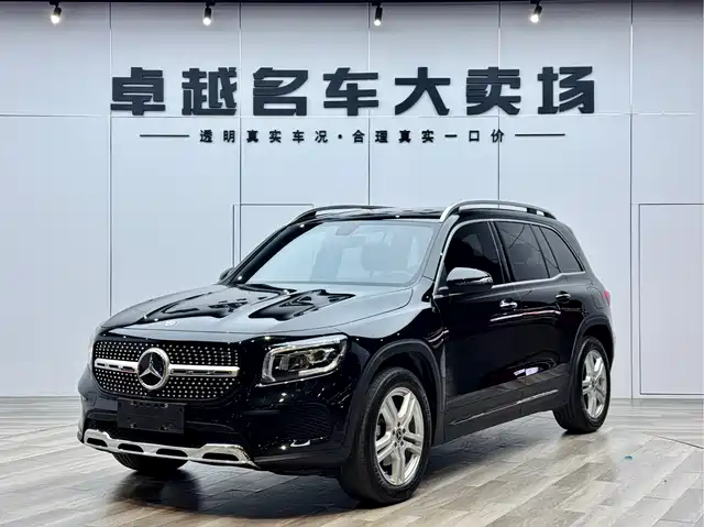 MERCEDES-BENZ GLB