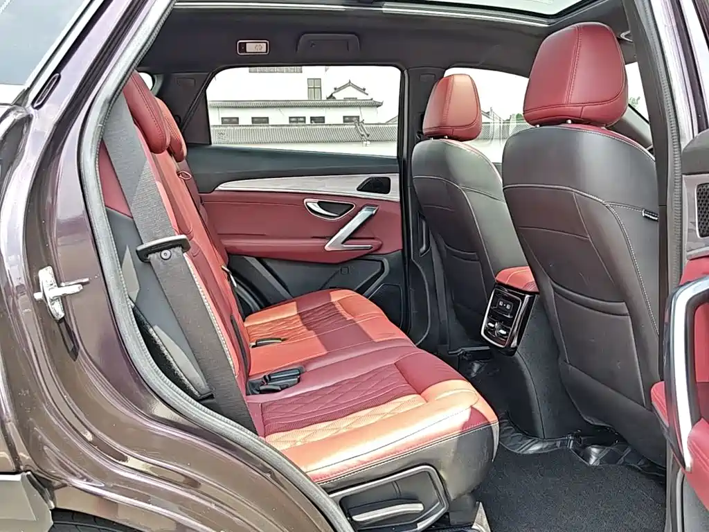 Jetour X70 PLUS - фото 15