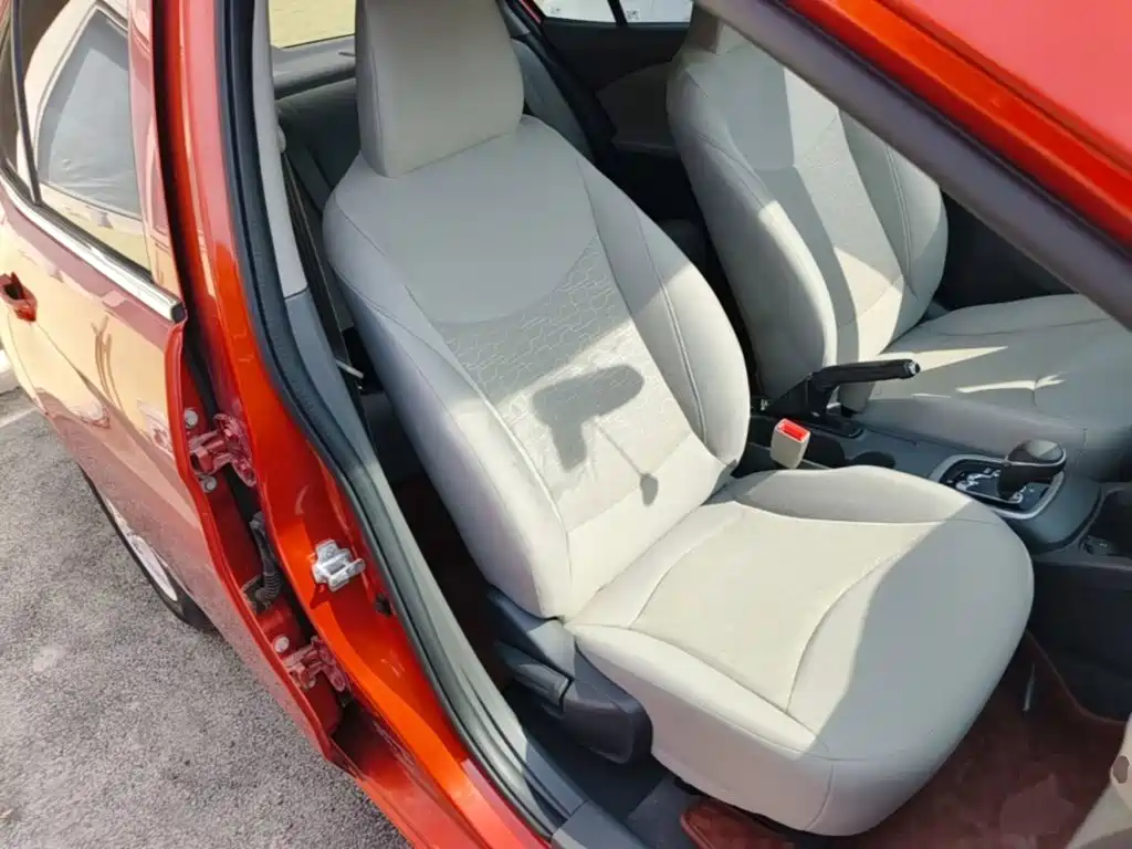Chevrolet Sail — миниатюра 25